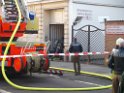 Einsatz Feuerwehr SEK Polizei Koeln Nippes Merheimerstr P074